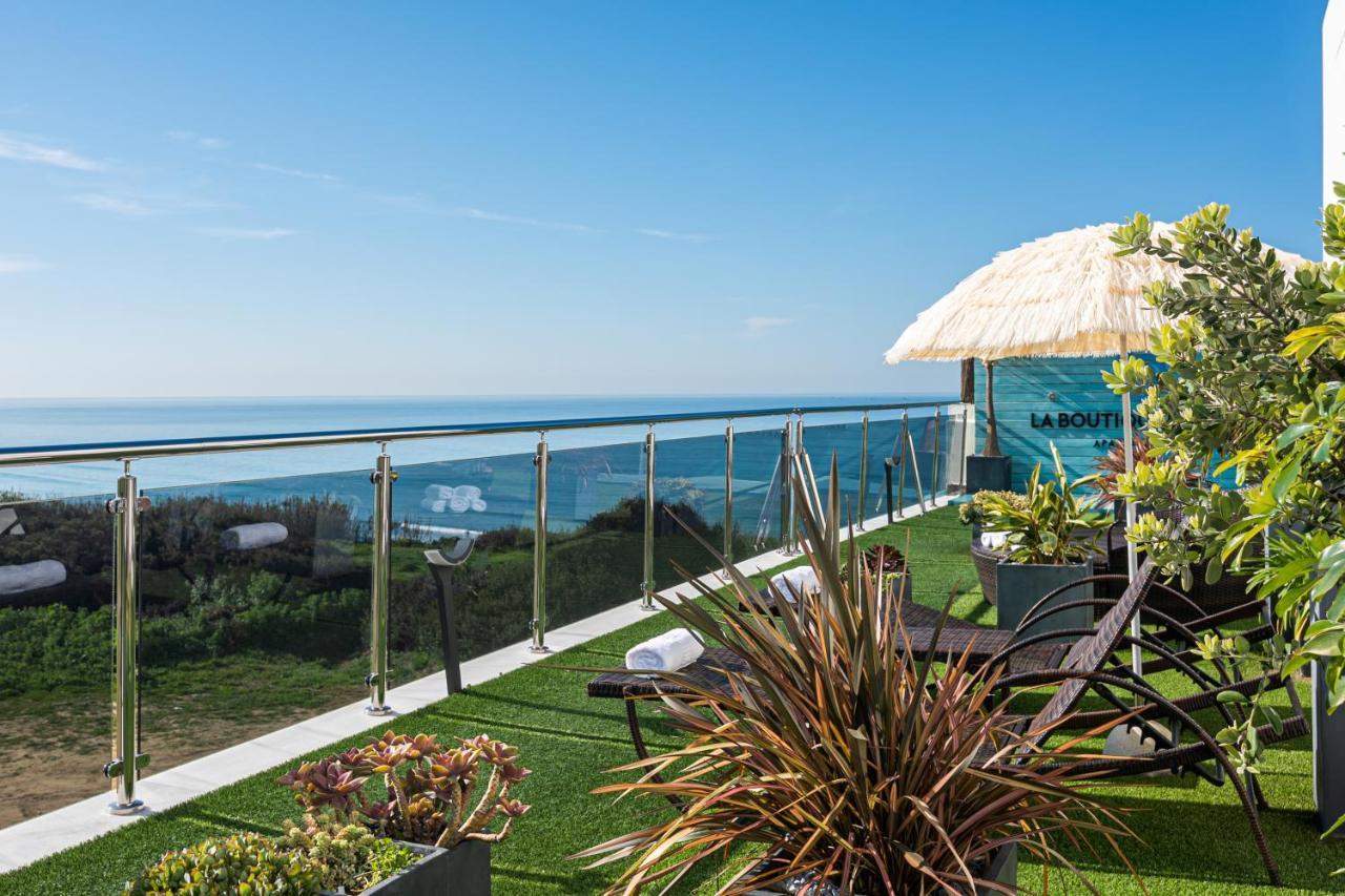 Apartamentos Turisticos La Boutique Del Mar 콘일데라프론테라 외부 사진